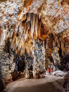 Jama Vilenica, arhiv TIC Sežana, foto Peter Gedei